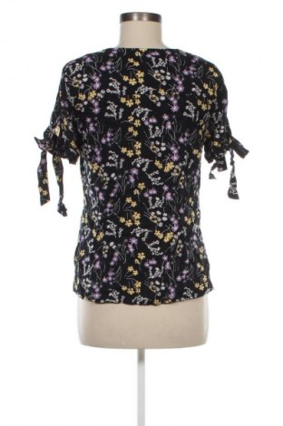 Дамска риза Vero Moda, Размер M, Цвят Многоцветен, Цена 20,99 лв.
