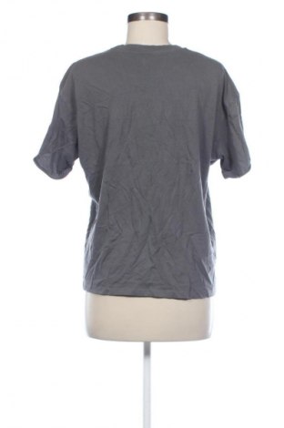 Dámske tričko Bershka, Veľkosť S, Farba Sivá, Cena  4,95 €