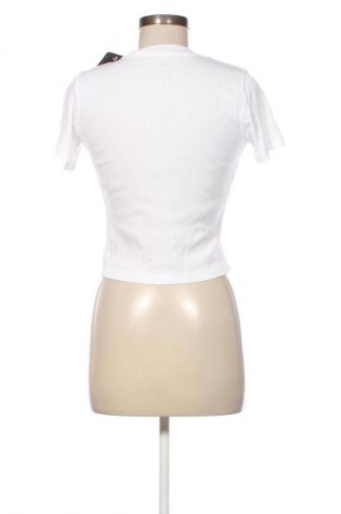 Γυναικείο t-shirt Levi's, Μέγεθος S, Χρώμα Λευκό, Τιμή 35,99 €