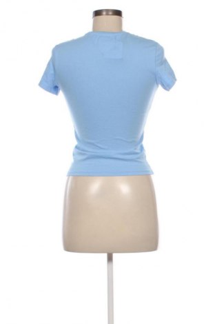 Γυναικείο t-shirt Tommy Jeans, Μέγεθος S, Χρώμα Μπλέ, Τιμή 21,99 €