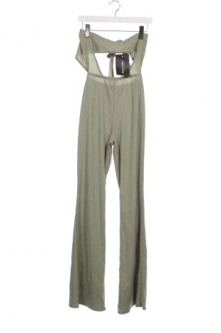 Langer Damen-Overall Pretty Little Thing, Größe XS, Farbe Grün, Preis 39,99 €