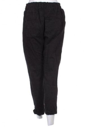Blugi de femei Bershka, Mărime M, Culoare Negru, Preț 77,10 Lei