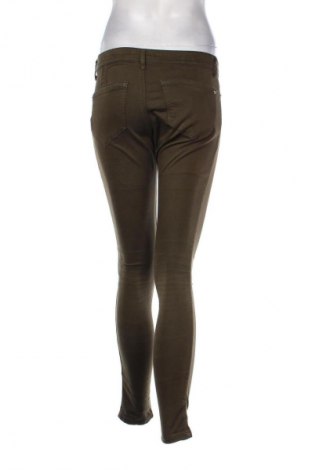 Damen Jeans Bershka, Größe S, Farbe Grün, Preis € 8,99