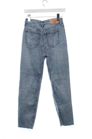 Damskie jeansy Calvin Klein, Rozmiar XS, Kolor Niebieski, Cena 209,71 zł