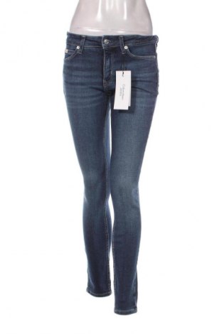 Blugi de femei Calvin Klein, Mărime M, Culoare Albastru, Preț 694,99 Lei