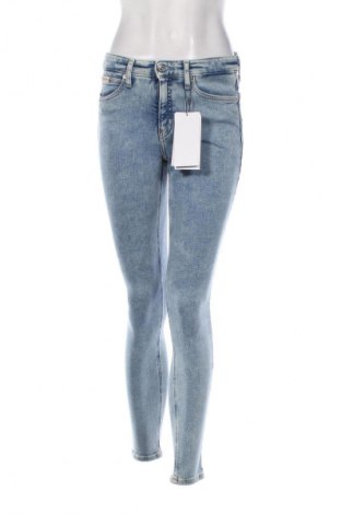 Γυναικείο Τζίν Calvin Klein Jeans, Μέγεθος S, Χρώμα Μπλέ, Τιμή 84,99 €
