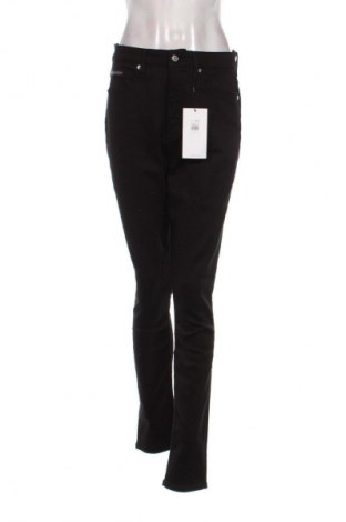 Dámske džínsy  Calvin Klein Jeans, Veľkosť M, Farba Čierna, Cena  62,95 €