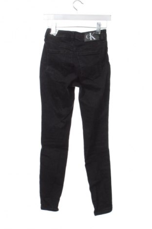 Női farmernadrág Calvin Klein Jeans, Méret S, Szín Szürke, Ár 18 349 Ft