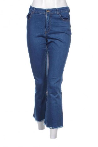Дамски дънки Calzedonia, Размер M, Цвят Син, Цена 19,99 лв.