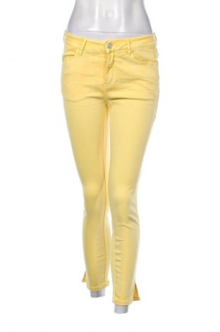 Damen Jeans Comma,, Größe S, Farbe Gelb, Preis 38,09 €