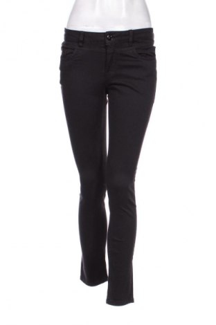 Damskie jeansy Denim 1982, Rozmiar S, Kolor Czarny, Cena 68,31 zł