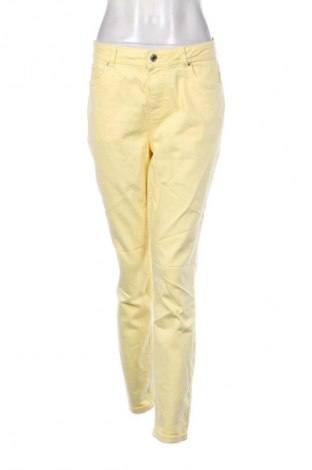 Damskie jeansy Essentials by Tchibo, Rozmiar XL, Kolor Żółty, Cena 95,99 zł
