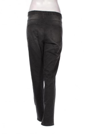 Dámske džínsy  F&F, Veľkosť XL, Farba Sivá, Cena  16,95 €