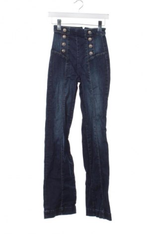 Дамски дънки Guess, Размер XS, Цвят Син, Цена 75,00 лв.