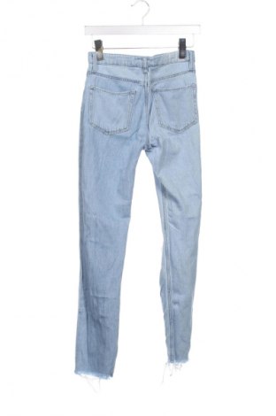 Damskie jeansy H&M, Rozmiar XXS, Kolor Niebieski, Cena 68,33 zł