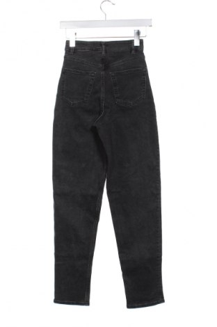Dámské džíny  H&M Divided, Velikost XXS, Barva Černá, Cena  370,00 Kč