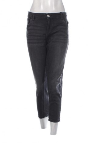 Damskie jeansy Infinity Woman, Rozmiar XXL, Kolor Czarny, Cena 95,99 zł