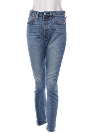 Дамски дънки Levi's, Размер S, Цвят Син, Цена 174,99 лв.