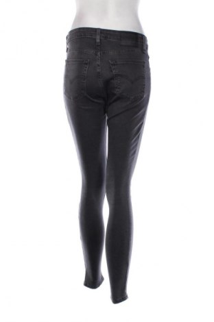 Dámske džínsy  Levi's, Veľkosť M, Farba Sivá, Cena  84,95 €