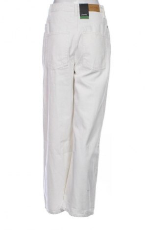 Damen Jeans Monki, Größe S, Farbe Weiß, Preis 54,99 €