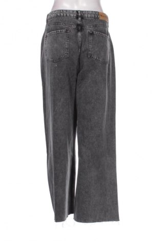 Damen Jeans NA-KD, Größe L, Farbe Grau, Preis 20,80 €