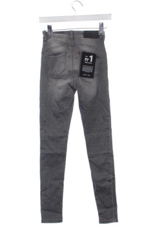 Damen Jeans Noisy May, Größe XS, Farbe Grau, Preis 13,99 €