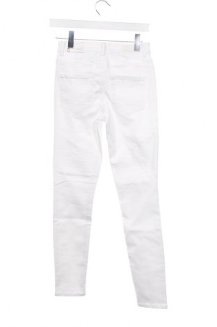 Női farmernadrág ONLY, Méret XS, Szín Fehér, Ár 20 769 Ft