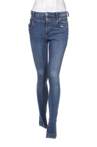 Blugi de femei ONLY, Mărime M, Culoare Albastru, Preț 261,99 Lei