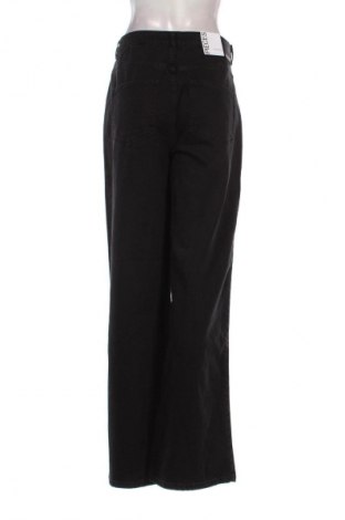 Dámske džínsy  Pieces, Veľkosť M, Farba Čierna, Cena  40,95 €