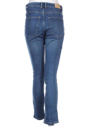 Dámské džíny  Pull&Bear, Velikost M, Barva Modrá, Cena  370,00 Kč