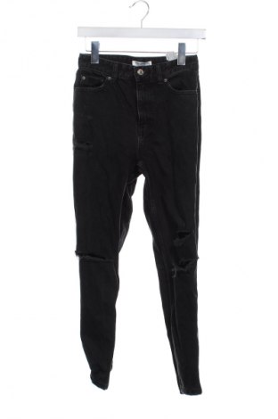 Blugi de femei Pull&Bear, Mărime XS, Culoare Negru, Preț 79,00 Lei
