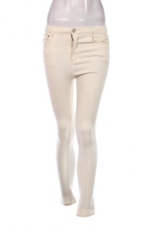 Dámske džínsy  Pull&Bear, Veľkosť M, Farba Kremová, Cena  8,95 €