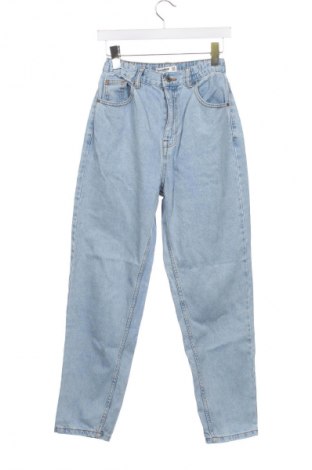 Damskie jeansy Pull&Bear, Rozmiar XS, Kolor Niebieski, Cena 62,99 zł