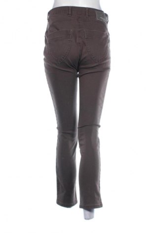 Damen Jeans Raphaela By Brax, Größe M, Farbe Braun, Preis € 32,99