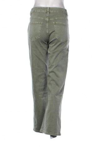 Damskie jeansy Unbranded, Rozmiar M, Kolor Zielony, Cena 73,05 zł