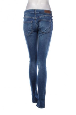 Blugi de femei Vero Moda, Mărime M, Culoare Albastru, Preț 92,37 Lei