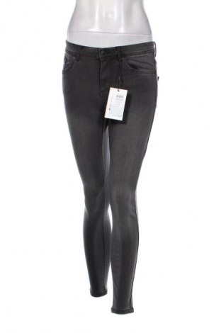 Дамски дънки Vero Moda, Размер M, Цвят Сив, Цена 66,99 лв.