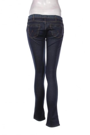 Damskie jeansy Wrangler, Rozmiar S, Kolor Niebieski, Cena 84,99 zł