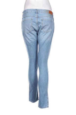 Blugi de femei Wrangler, Mărime M, Culoare Albastru, Preț 204,09 Lei