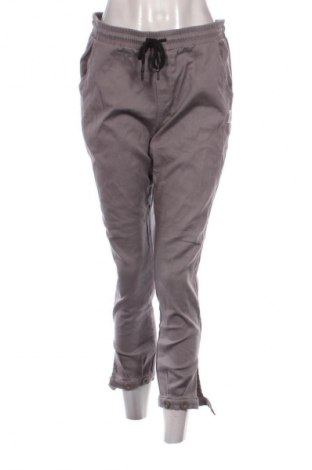 Damen Jeans Yes Yes, Größe L, Farbe Lila, Preis € 11,99