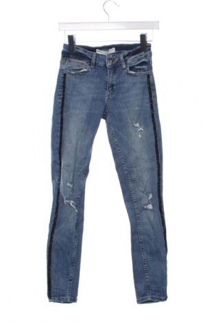 Blugi de femei Zara, Mărime XS, Culoare Albastru, Preț 88,99 Lei