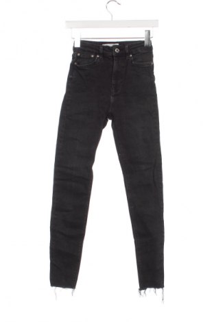 Blugi de femei Zara, Mărime XXS, Culoare Gri, Preț 91,99 Lei