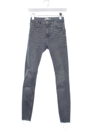 Damskie jeansy Zara, Rozmiar XS, Kolor Szary, Cena 63,62 zł