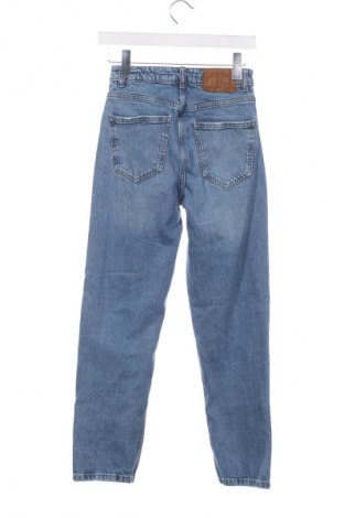 Blugi de femei Zara, Mărime XS, Culoare Albastru, Preț 73,36 Lei