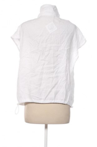 Damska kamizelka Pull&Bear, Rozmiar M, Kolor Biały, Cena 57,99 zł