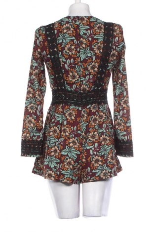 Salopetă scurtă de damă Boohoo, Mărime S, Culoare Multicolor, Preț 127,99 Lei