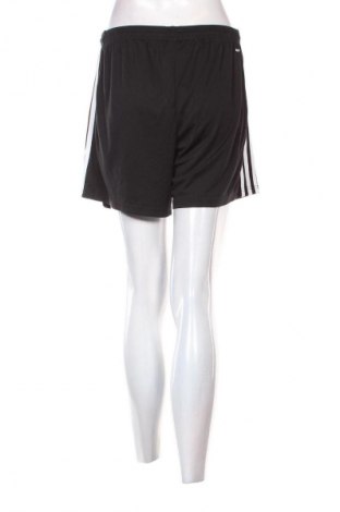 Γυναικείο κοντό παντελόνι Adidas, Μέγεθος XL, Χρώμα Μαύρο, Τιμή 21,99 €