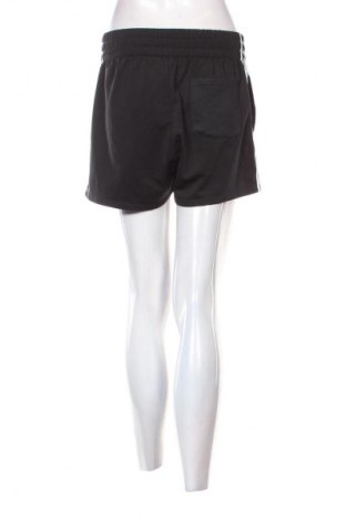 Női rövidnadrág Adidas Originals, Méret M, Szín Fekete, Ár 7 929 Ft
