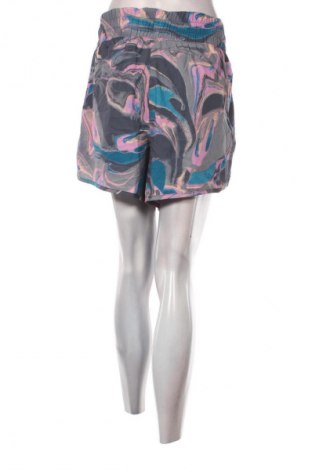 Damen Shorts Avia, Größe XXL, Farbe Mehrfarbig, Preis 9,99 €