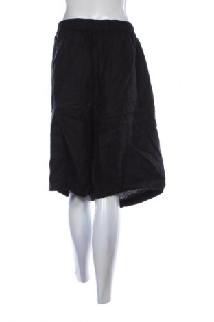 Pantaloni scurți de femei Belle Curve, Mărime 5XL, Culoare Negru, Preț 64,99 Lei
